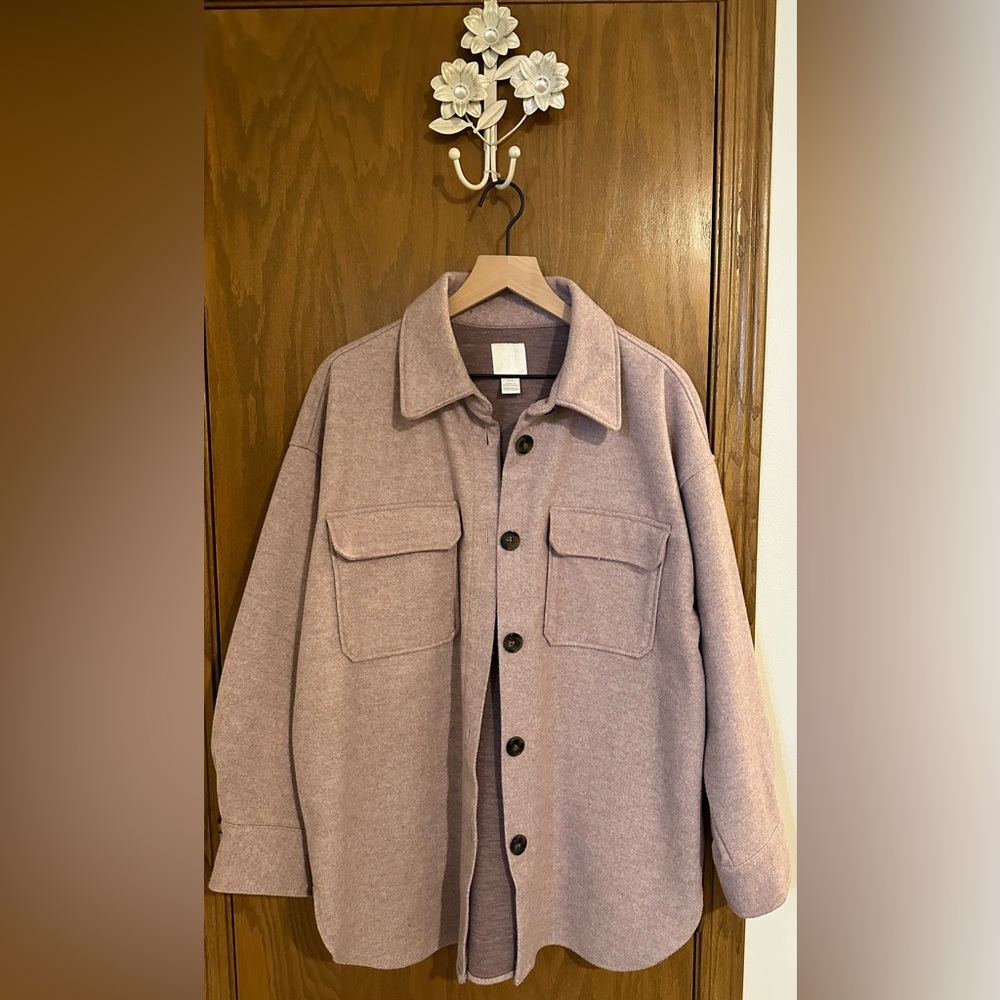 H&M size medium pink shacket